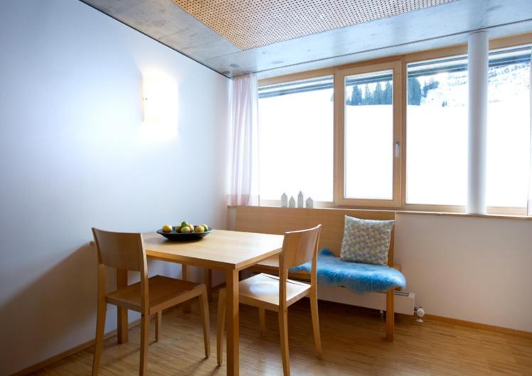 Berg:Doktr Appartements Warth  Bagian luar foto