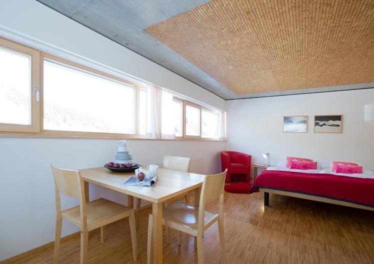 Berg:Doktr Appartements Warth  Bagian luar foto